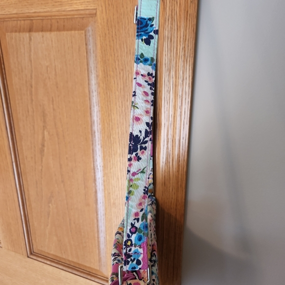 Vera Bradley Crossbody Bag - Picture 8 of 12